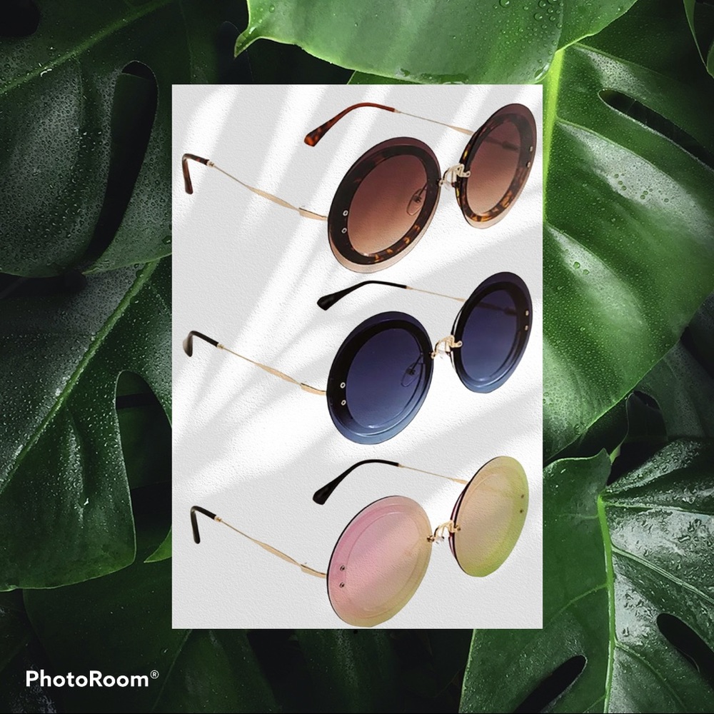 ‼️ Price Drop ‼️ Round Oversized Sunnies